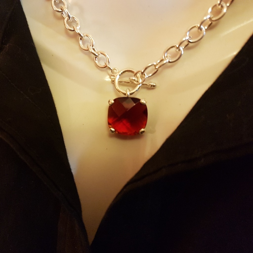 18" Silver chain necklace with garnet